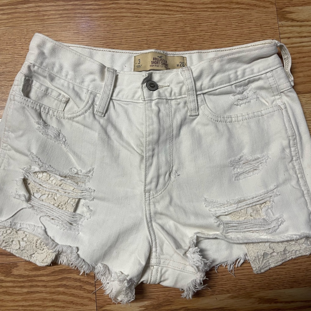 Hollister short shorts size 3